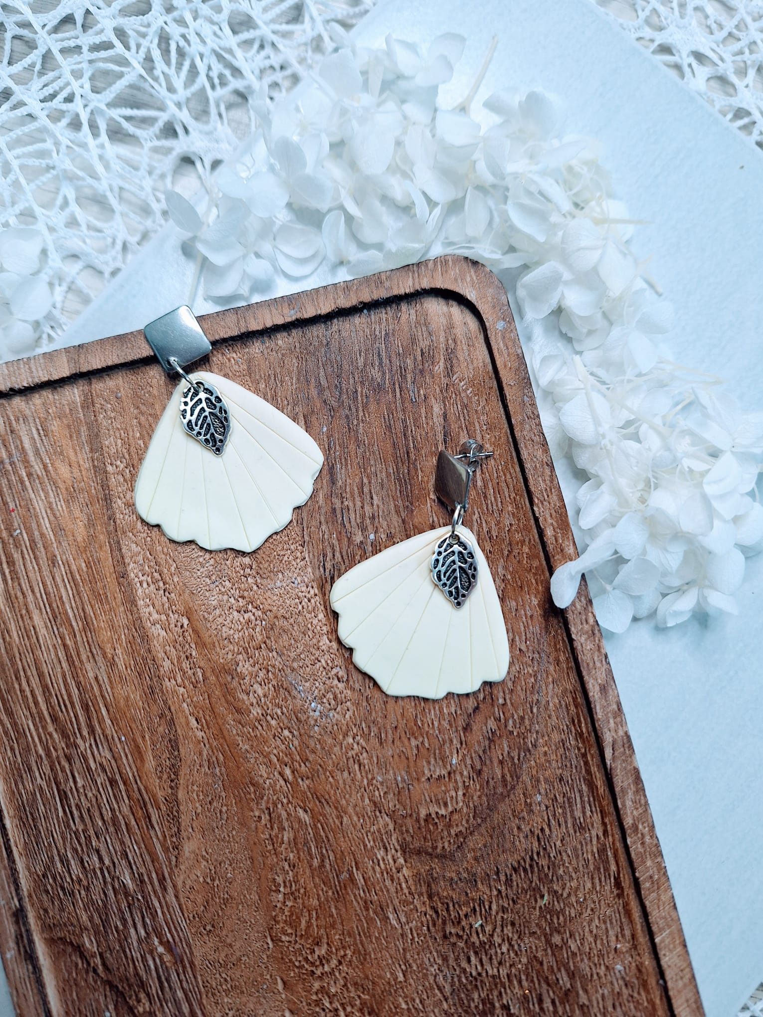 Boucles d&rsquo;oreilles Plage florale 🏖