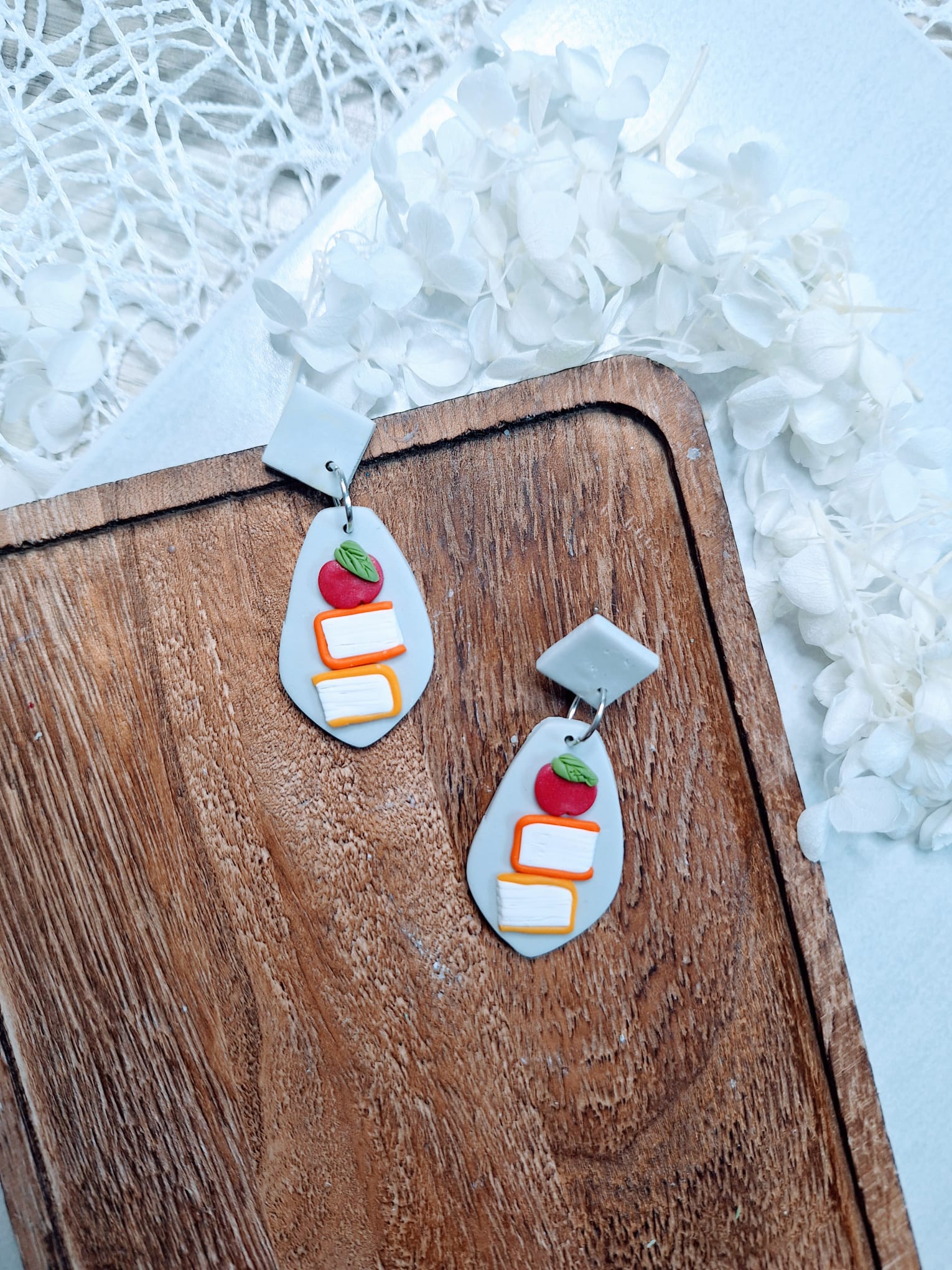 Boucles d&rsquo;oreilles Je bouquine 📖